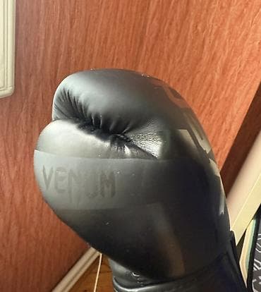 Боксерские груши: Boks elcekleri Venum boks əlcəkləri – qara, mat dizayn 1-defe islenib — 4
