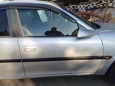 kran satilir: Opel Vectra: 1.6 l | 1997 il 550000 km Sedan — 8