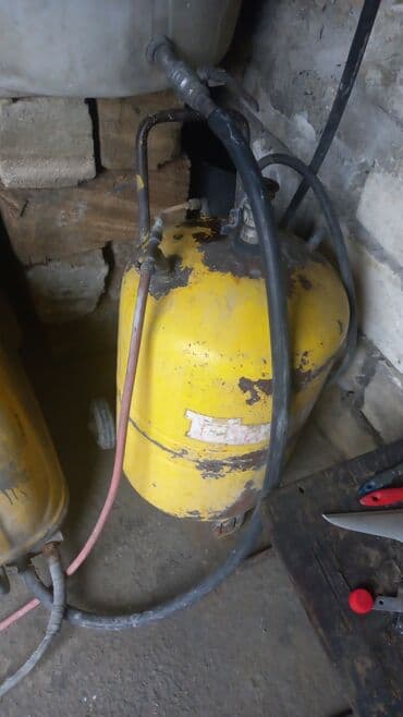 elmlərdə kirayə: 50 kv. m, 3 * 10 * 5 Şifer, Metal Su — 2