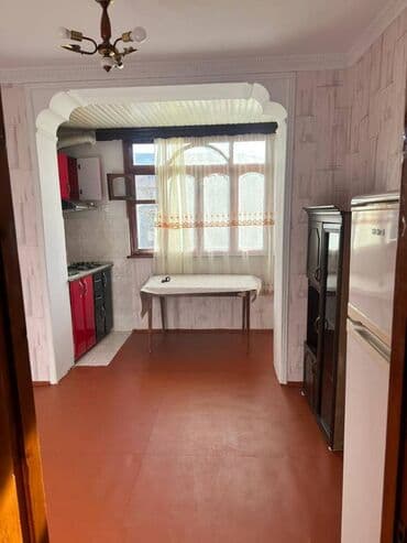 kirayə restoran: Mənzil kirayə verilir. 5.3 mər, Səliqəli,sanitar qovşağı yeni — 2