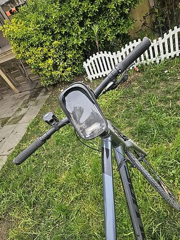 velasipedlər: 650 azn alınıb qətiyyən istifadə olunmayıb . 4 aydır qalıb həyətdə — 3