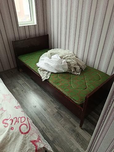 İşlənmiş, Təknəfərlik çarpayı, Matras ilə, Siyirməsiz