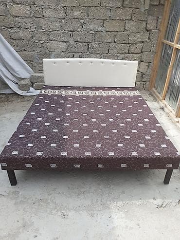 2ci el divanlar: Kravat
Taza hazırı var 
Çatdırılma var — 1