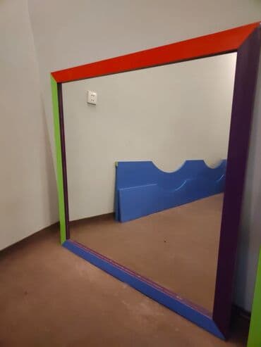 детская парта со стульчиком: 2 nəfərlik uşaq saloni ücün mebel
2 qüzü,2tumba təkərnən,2 polka — 2