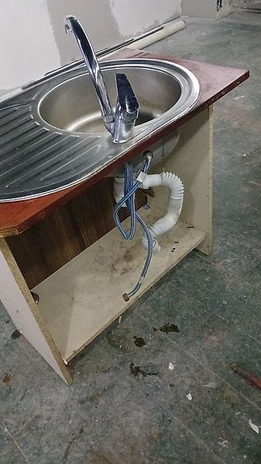 paneler: Mətbəx üçün dolablı lavaboset az isdifadə olunub tək krantı 45 manata — 2