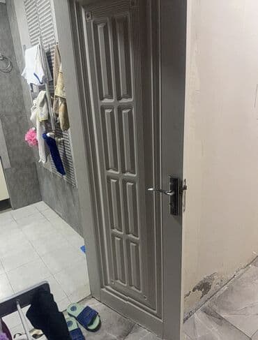 Пиломатериалы: Ağ rəngli iç məkan qapısı – dekorativ şüşə panelli təmirə ehtiyaci — 7