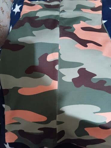 milli ordu forma: Tuyçe & Ece brendinin kamuflyaj naxışlı ətəyi - Rəng və naxış — 2