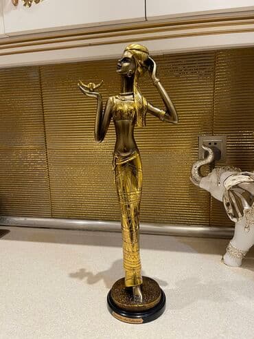 qızıl 10 luq qiymeti 2023: Satılır.fil saat heryerde 200manatdı,150manata satıram,qızılı qız — 2