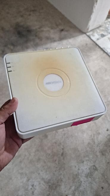 Elektronika: Hikvision DS-7108HWI-SH 8-kanallı DVR (videoqeydiyyatçı) — 2