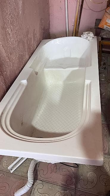 Vannalar: Akril vannə – oturacaqlı, ergonomik dizayn - Material: akril - Forma — 3