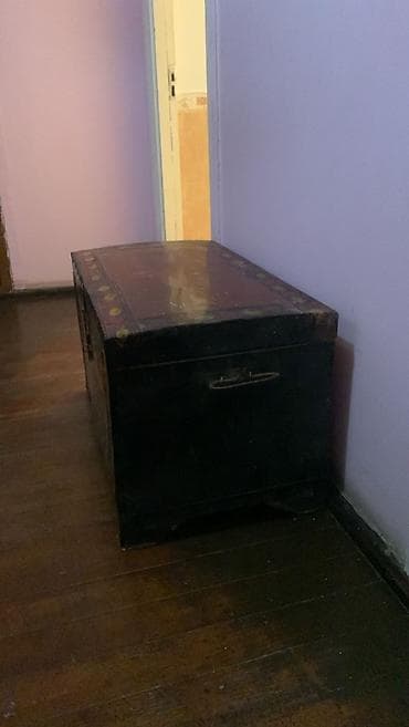 Güzgülər: 🧳 QƏDİM ANTİK TAŞTA CEHİZ SANDIĞI — 1920–1930 📜 Tarixi əşya – — 2