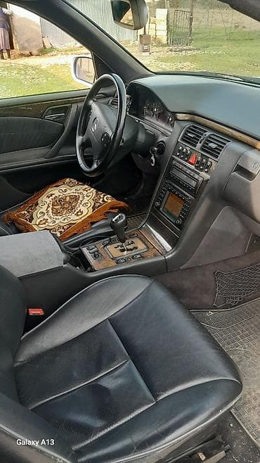 fiat doblo oluxanasi: Mercedes-Benz sedan (W210 seriyası) – 2.7Cdi Altinda 4 eded 18lik — 9