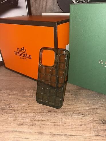 redmi note 11 kabro: Şüşə-şəffaf tünd yaşıl rəngli telefon qabı 15 pro ucun - Model — 2