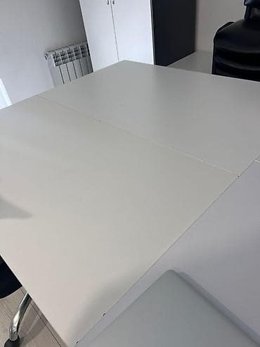 pc masaları: İşçi üçün, Dördbucaq masa — 3