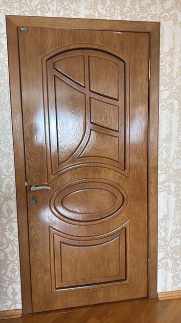 Физика: Otaq qapisi 6 eded ve 1 eded giriş qapi yeni kimi hec bir ciziq bele — 1