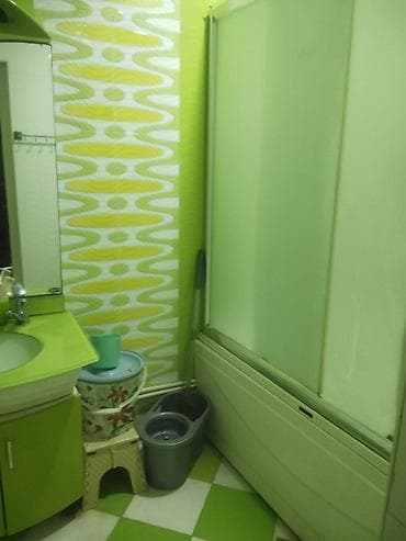 ramani kiraye ev: 5 mertebeli daş bina 3 otaqlı Minsk layihəli 10 ilin təmiri satılır — 9