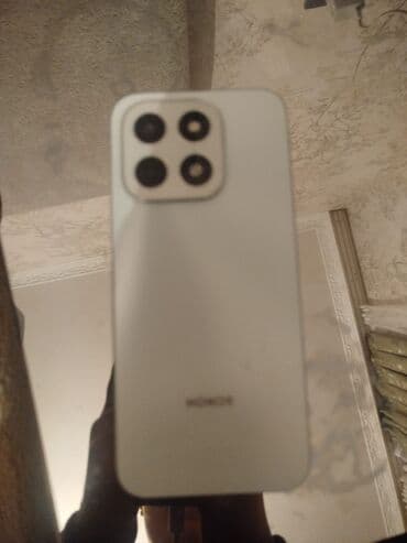 honor 60 se: Honor X6c, rəng - Ağ — 2