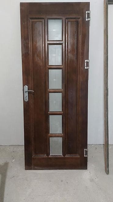 Taxta otaq qapısı – şüşəli model - Material: bərk taxta (tünd qəhvəyi