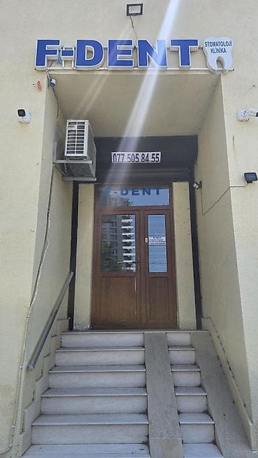 qapi ustu asmalar: Dis klinikasi arendaya verilir XANIMLAR ucun,butun senetler var — 1