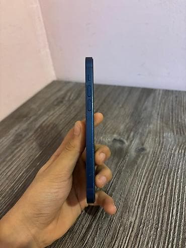 iphone 12 islenmis: IPhone 12, Göy, Face ID — 6