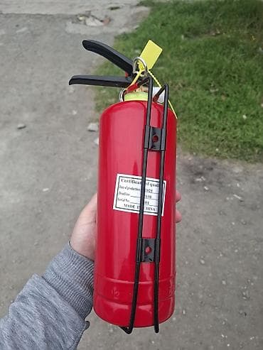 Qoşqular: ABC toz tipli portativ yanğınsöndürən – 1 kq Xüsusiyyətlər: - Növ — 2