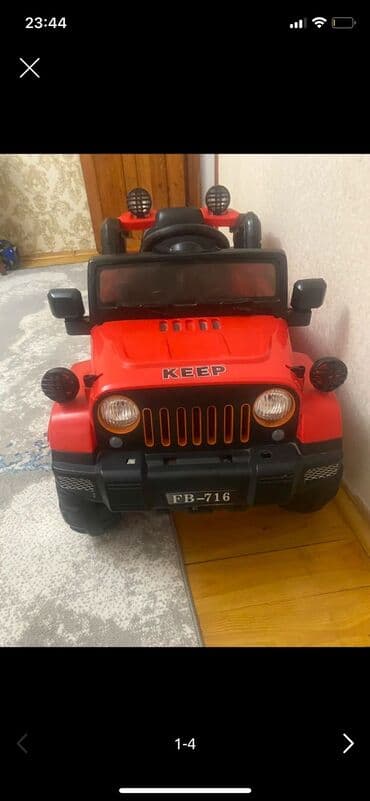 детские машинки на педалях: Uşaq üçün elektrikli maşın – Jeep tipli, qırmızı rəngdə — 4