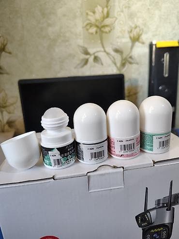Şəxsi əşyalar: Roll-on dezodorantlar (çevrilən başlıqlı) Təsvir: - Praktik roll-on — 2