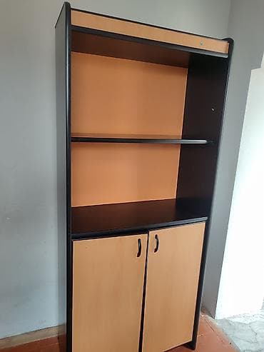 dola: İki bölməli ofis/ev/salon kitab şkafı dedi satılır 40m riyal alıcıya — 3