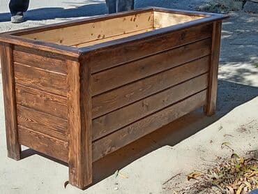 gul qablarinin satisi: Evlərin idarələrin ofislərinn və digər abyektlerin qarışı üçün gül — 1