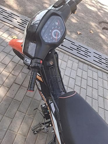 moto usta: Moon brand 50 sm3 — 3
