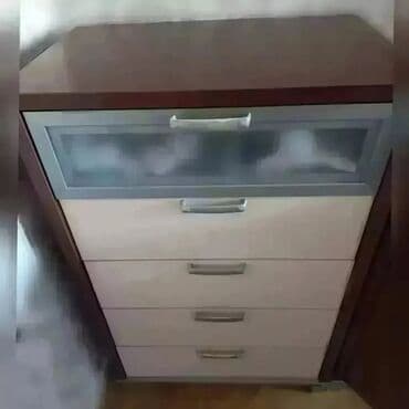 Bitkilər: Pastelnica. Ölcü: hündürlüyü 110sm, eni 73sm Qiymət: 90 manat. Ünvan — 2