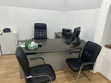 Ofis mebel dəsti Tərkib: - L formalı iş masası: tünd ağac rəngli lalafo.az -da Ofis mebel dəsti Tərkib: - L formalı iş masası: tünd ağac rəngli