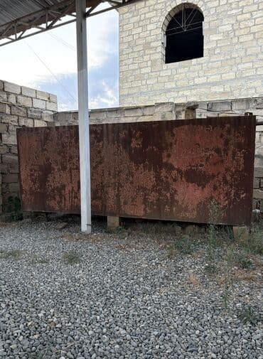 оборудование для производства воды: Dəmir Su ceni 8 ton Xüsusiyyətlər: - Material: qalınmetallı, qaynaqla — 2