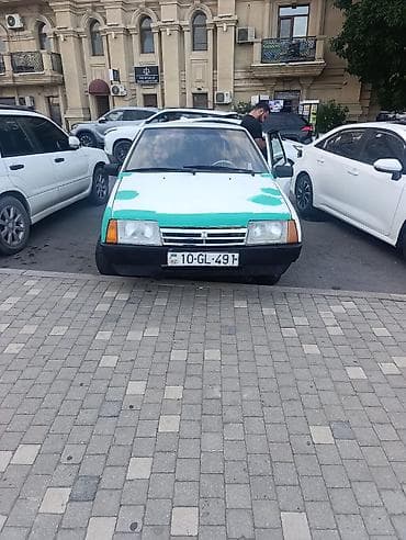 Model: VAZ hatchback (5 qapılı olmayan, 3 qapılı kuzov) Nömrə at lalafo.az Model: VAZ hatchback (5 qapılı olmayan, 3 qapılı kuzov) Nömrə