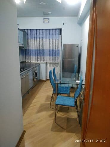 4 otaqlı ev: Meqafanın yanı, 16/4 mərtəbə, 90 kv, 2 otaq, tam əşyalı, dəniz — 26