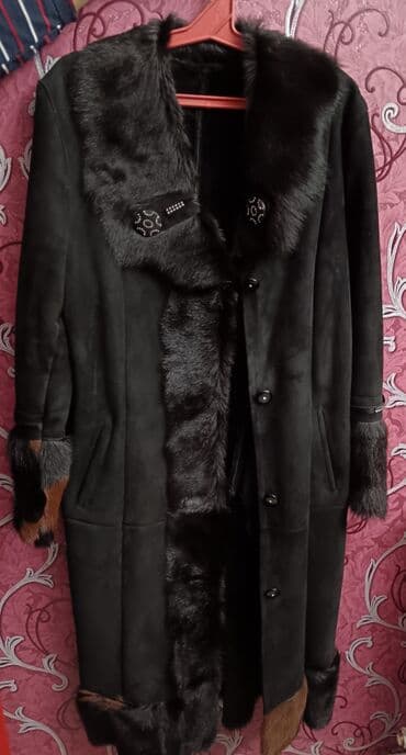 türk istehsalı olan qadın şubaları: Kürk, rəng - Qara — 2