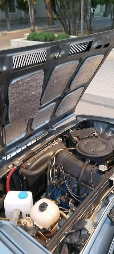 satılık araba: VAZ 2107 sedan 2006 cı il buraxılış — 5 pilləli sürət qutusu mator 03 — 7