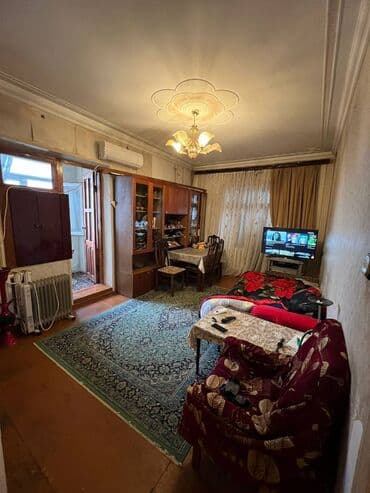 köhnə tikili bina evləri: Bakı, Yeni Günəşli Massiv A, 2 otaqlı, Köhnə tikili, 70 kv. m — 1