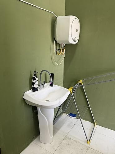 su kalonka: Divar tipli elektrik su qızdırıcısı (boiler) - Kompakt, kvadrat — 2