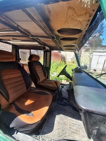 qara niva sekilleri: LuAZ 969: 1.2 l | 1985 il 330000 km Ofrouder/SUV — 8