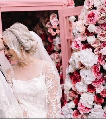 Свадебное платье ручной работы, расшитое цветами + 2х метровая фата