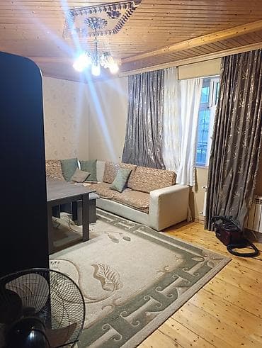 studio menziller: Hövsanda bağlar adlanan yerde.socarın idaresi olan küçedir.yoldan 700m — 8
