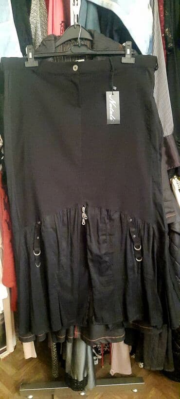 karandaş qadın ətəkləri: Spor ve klassikayla gariwig bir modelde cox gozel bir etek.2fergli — 2