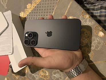 redmi 15 c: IPhone 15 Pro, Black Titanium, Face ID — 1