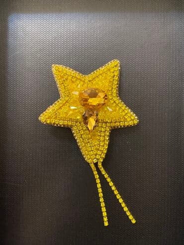 золотые комплекты с бриллиантами в баку: Очень красивые броши ручной работы Цены начинаются от 20 азн — 5
