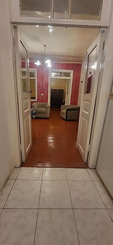 kiraye gunluk: 8 noyabr metrosuna 300 metr mesafede 20 yanvar metrosuna 2 km Xutor 4 — 4