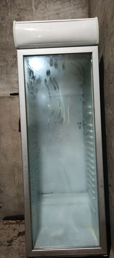 vitrin malı: Vitrin tipli soyuducu şkaf - Şüşə ön qapılı, içi görünən vitrin — 1