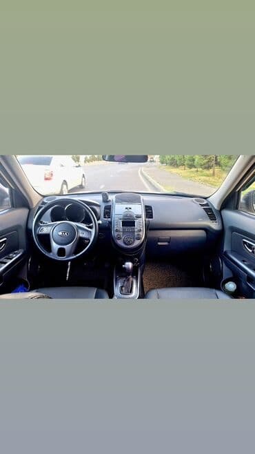 kia ceed: Kia Soul: 1.6 l | 2009 il Krossover — 6
