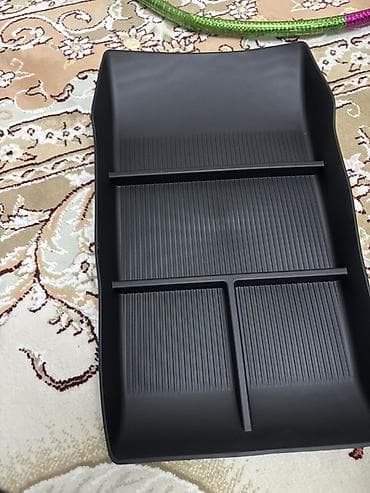 Changan Q07 üçün mərkəzi konsolun altı üçün təşkilatçı qab Changan — 2