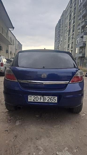 loreva reed diffuser: Opel Astra: 1.4 l | 2009 il 217000 km Hetçbek — 5